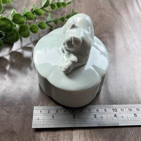VINTAGE takahashi trinket box - cat with kitten - Picture 7 of 7